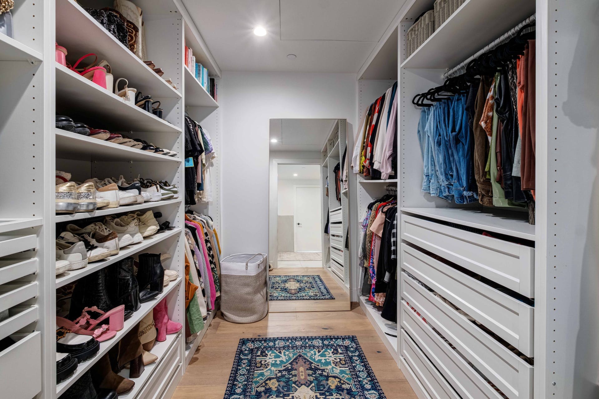 70 Rainey Street #1706 