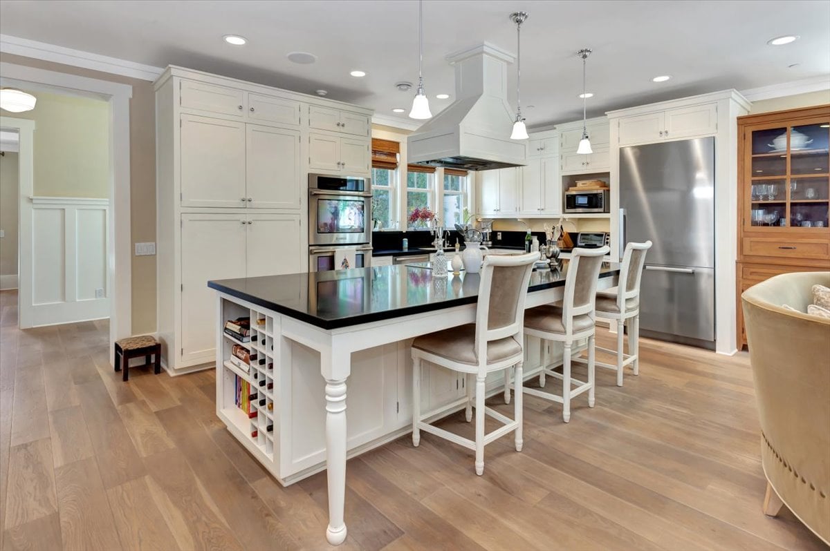 57 Savona Walk
