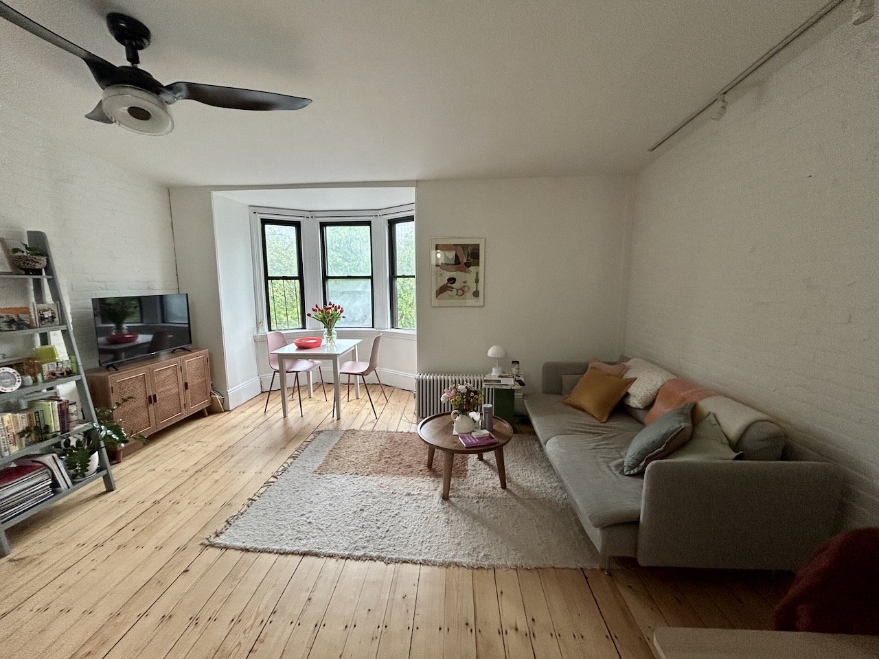 Available AUGUST - Appleton Street 1 bed 1 bath - Just Painted and Floors done - Heat and Hot water included - Pets are ok! 