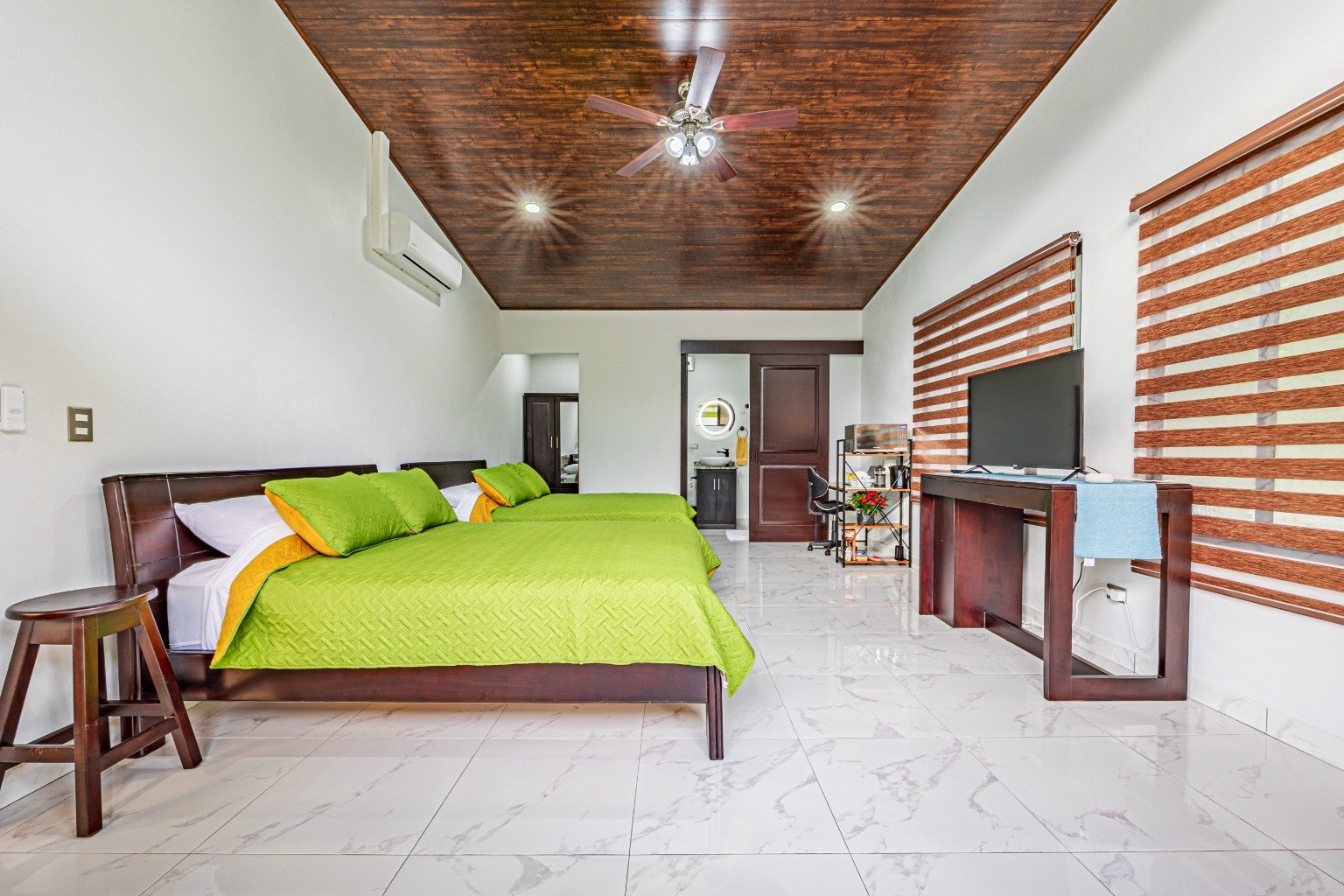 Incredible turnkey investment opportunity, 3 Rental villas, and a 2 Bedroom Home with a large pool.
