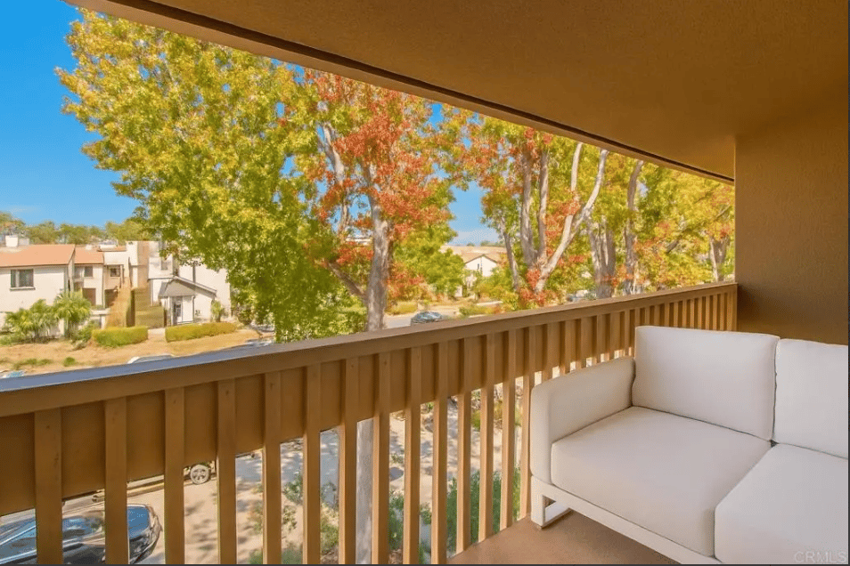 1885 Diamond St #329