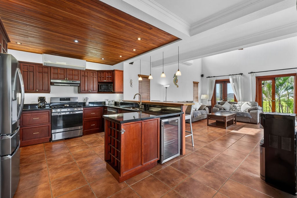 Casa de Estrellas | Elegant 4BR Ocean View Home in Pacific Heights, Potrero