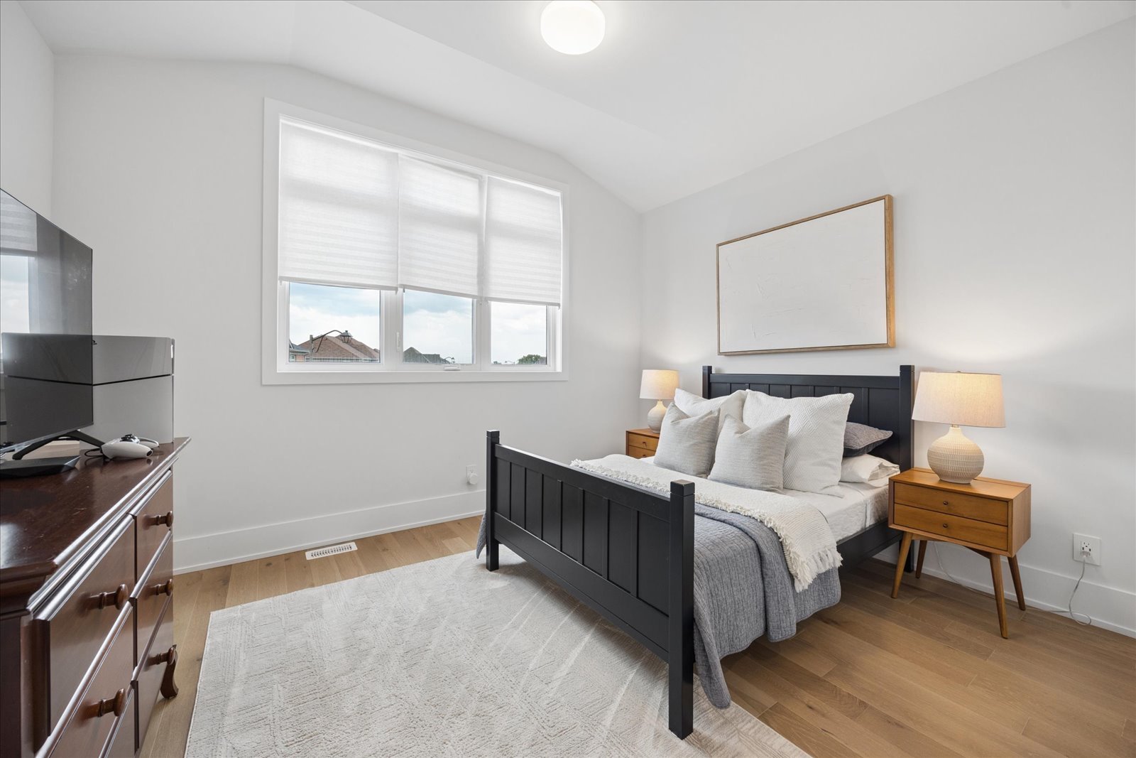 211 Busato Drive, Stouffville