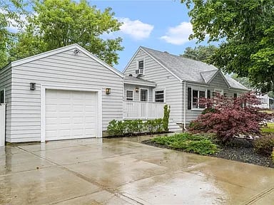 1 Packard Ave