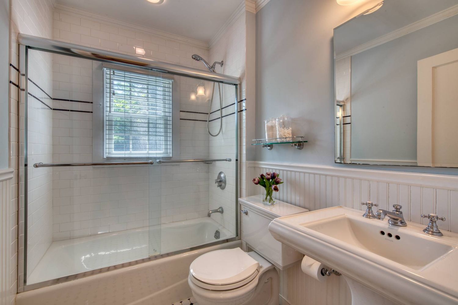 Sag Harbor Starter Cottage with Room to Grow