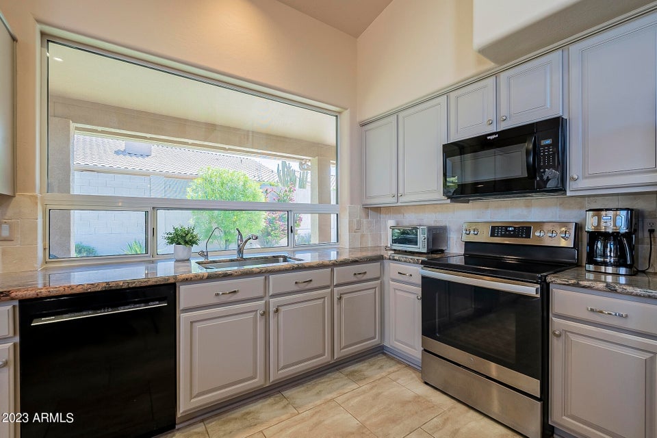 Just Sold: 19187 N 93rd Way