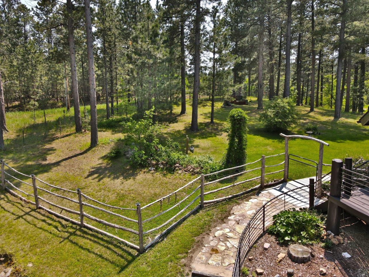 5020 Lazy Horse Lane