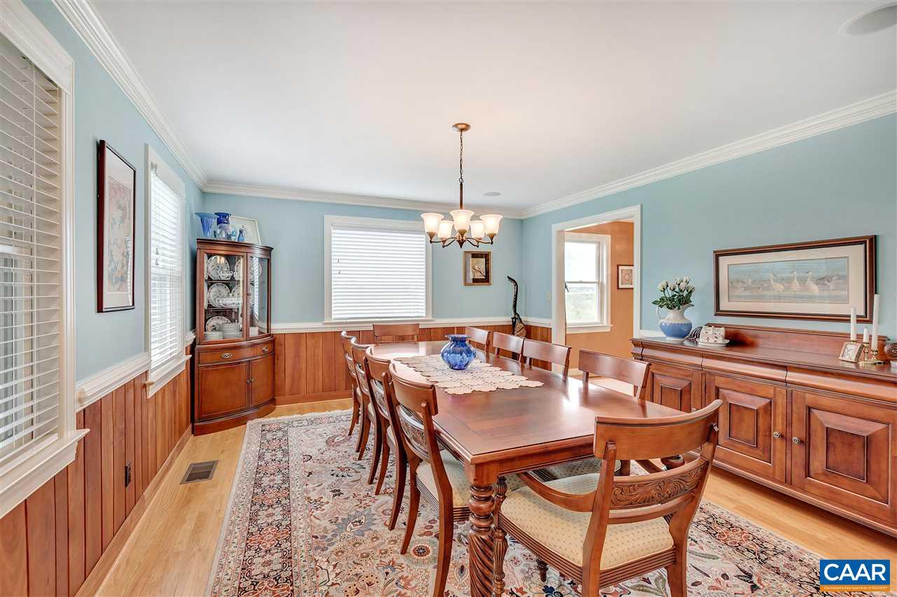 3458 Reas Ford Ln