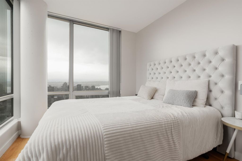 1288 W Georgia St, #3405