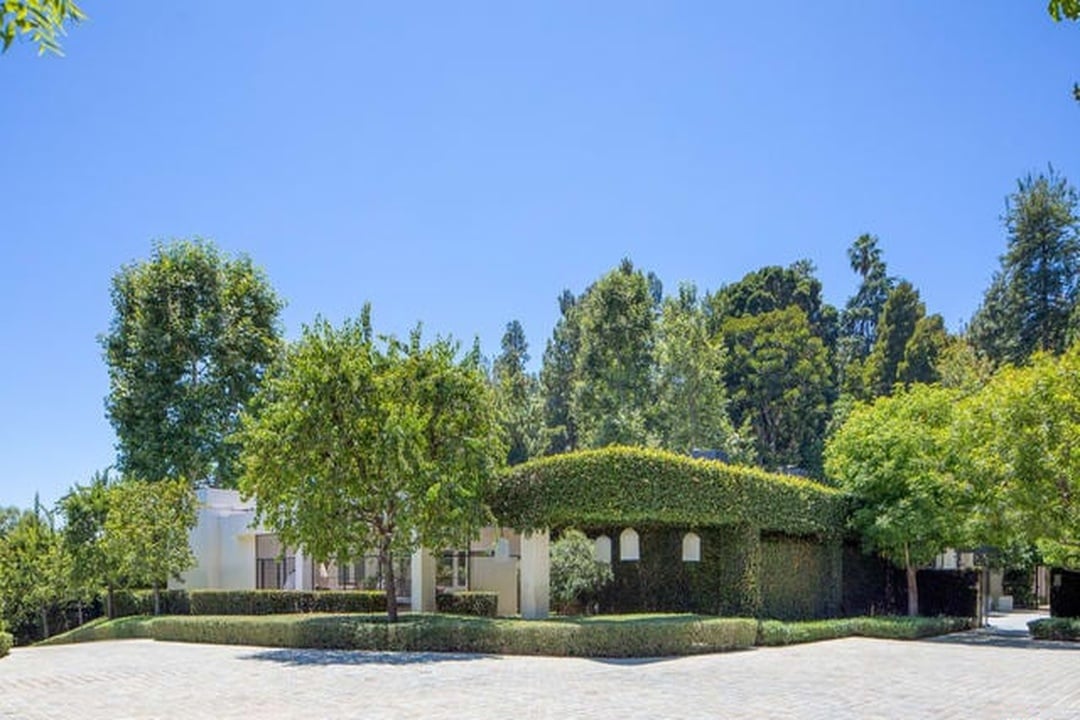 Blissful Manor