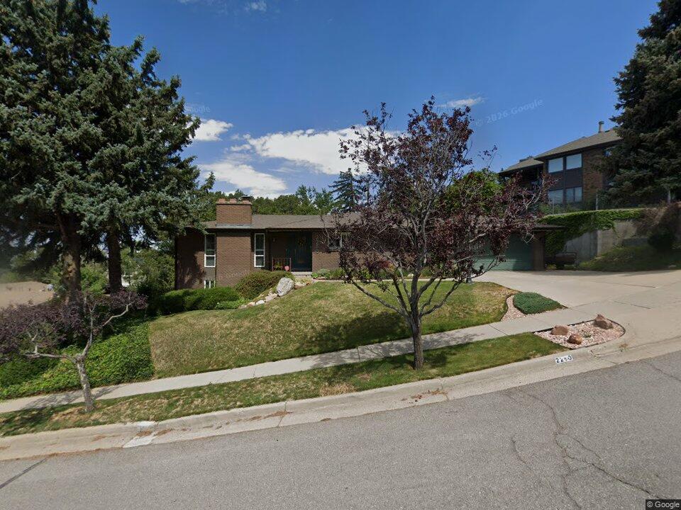 2250 S Belaire Dr