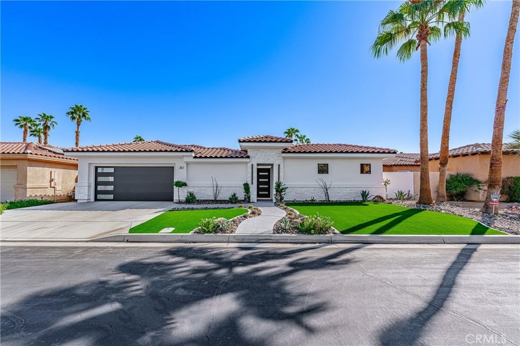 50 Paseo Montecillo
