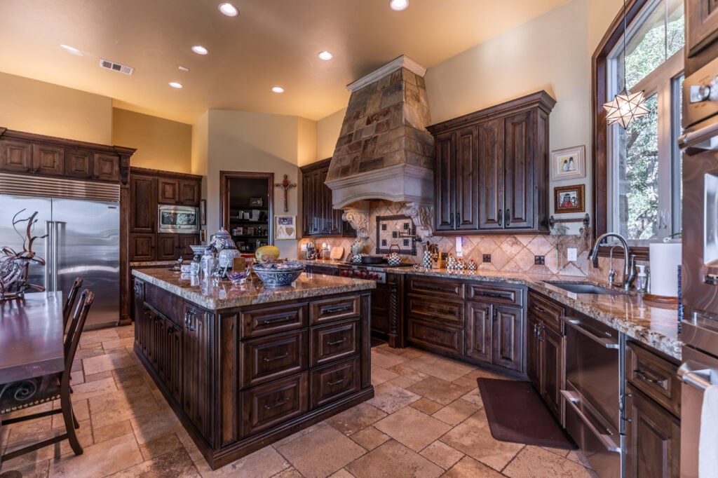 1539 Waterstone Pkwy