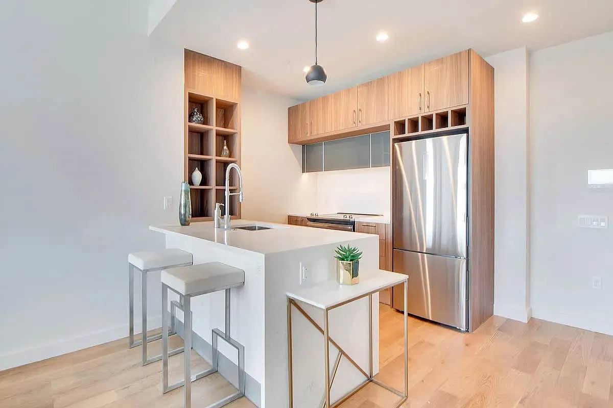 1825 ocean ave 4K