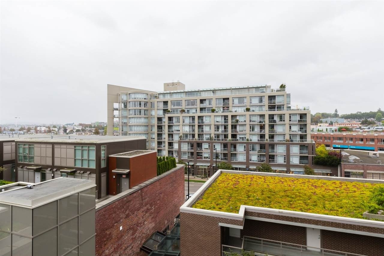 445 W 2nd Ave, #605
