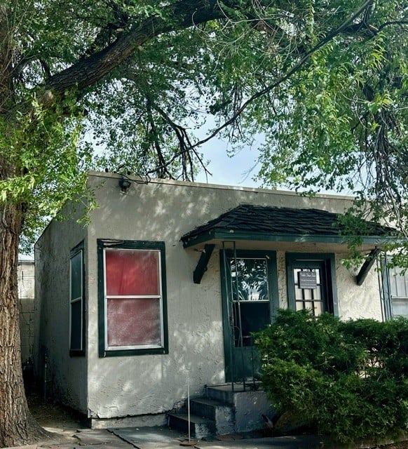 2100 E Platte Avenue