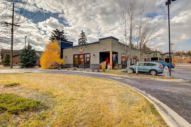 Retail Center