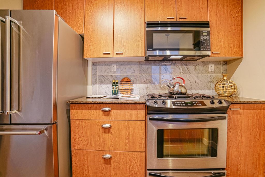 7063 Hall Ave, #203