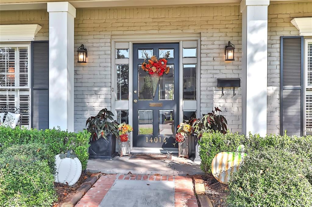 14014 Pebblebrook Dr
