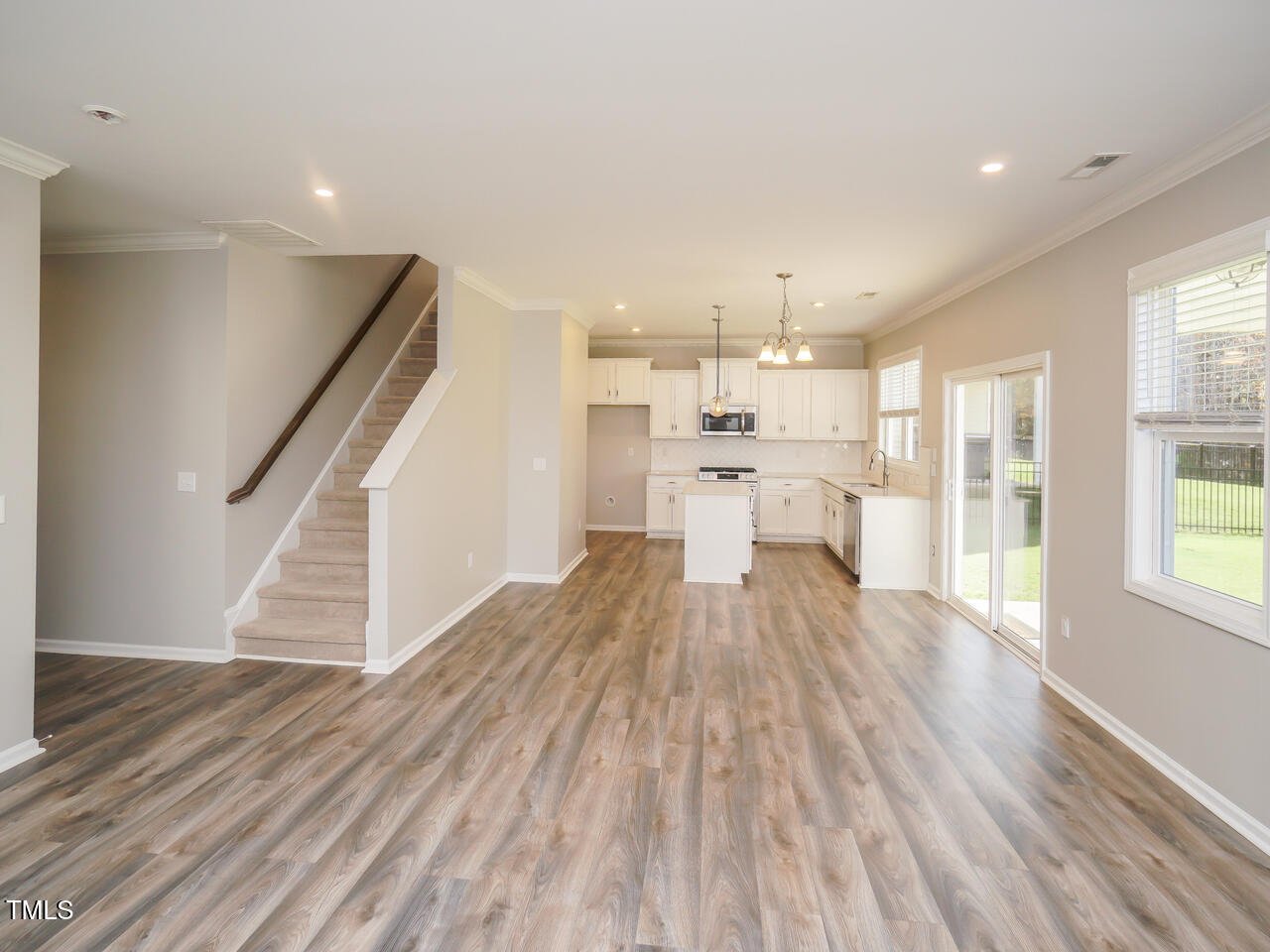 412 W Copenhaver Dr