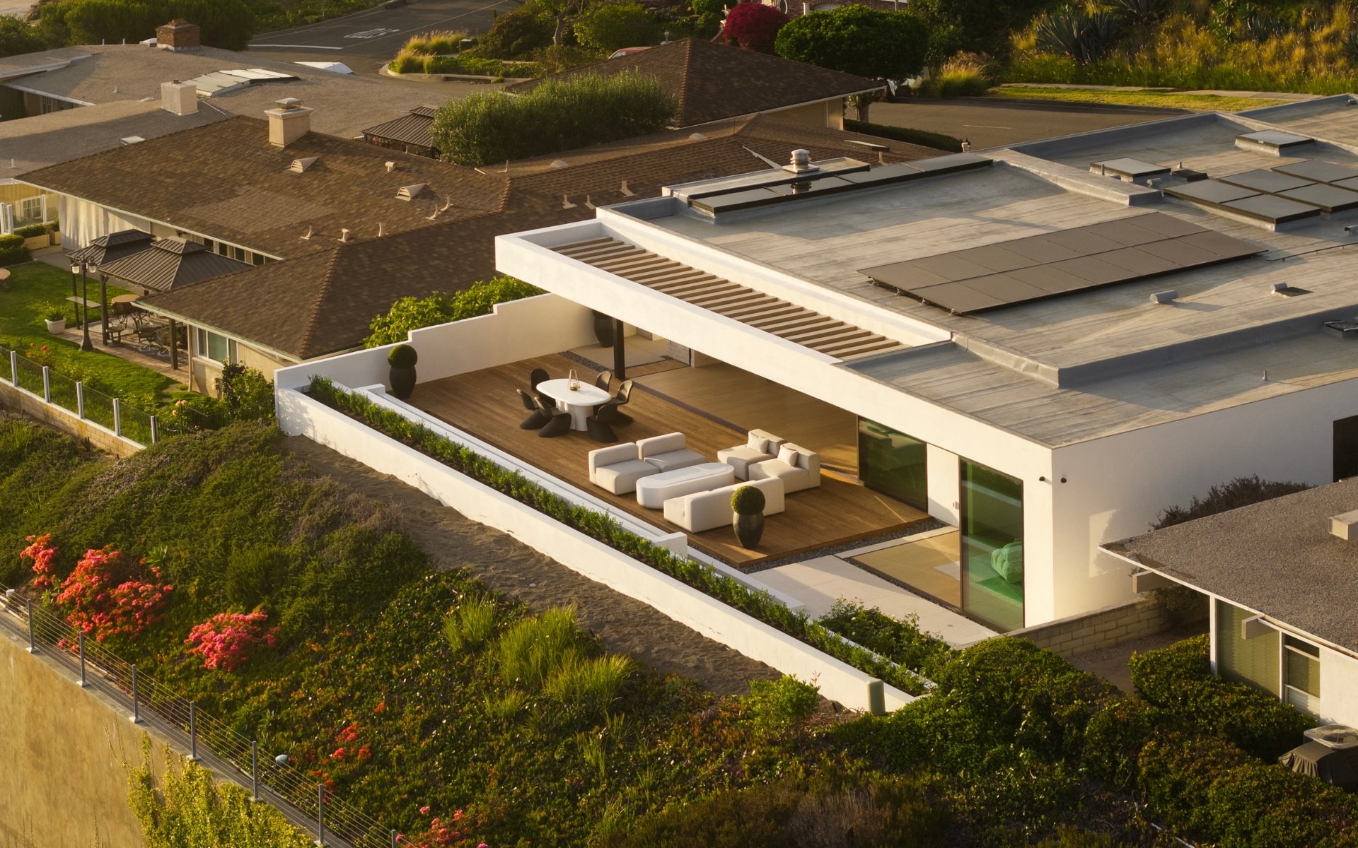 2519 Harbor View Drive