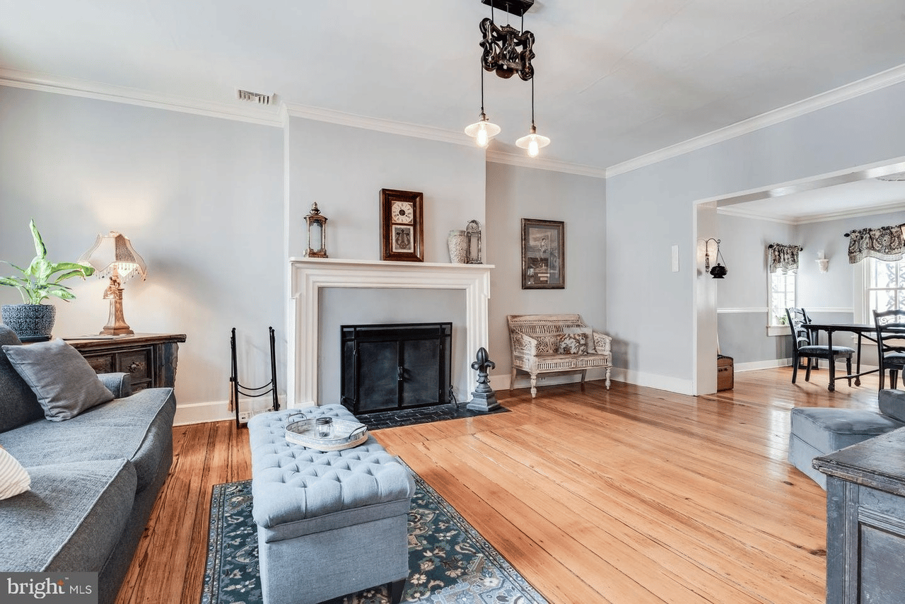 53 Cornhill St