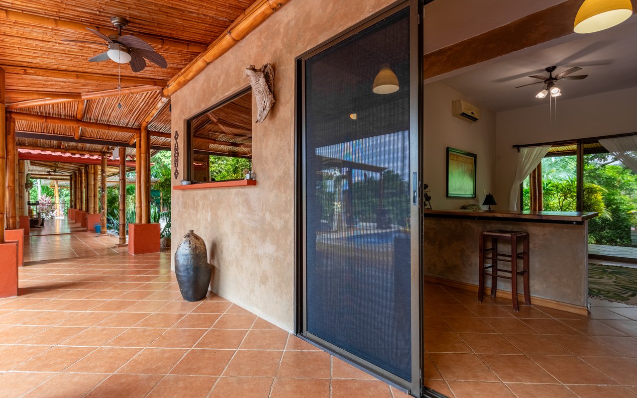 Tropical Getaway with Two Villas and Lush Gardens Near the Heart of Uvita