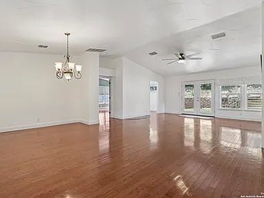 5407 Vista Run