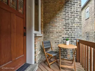 2319 N Commonwealth Ave #2E