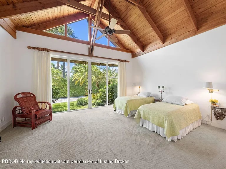 6 La Costa Way
