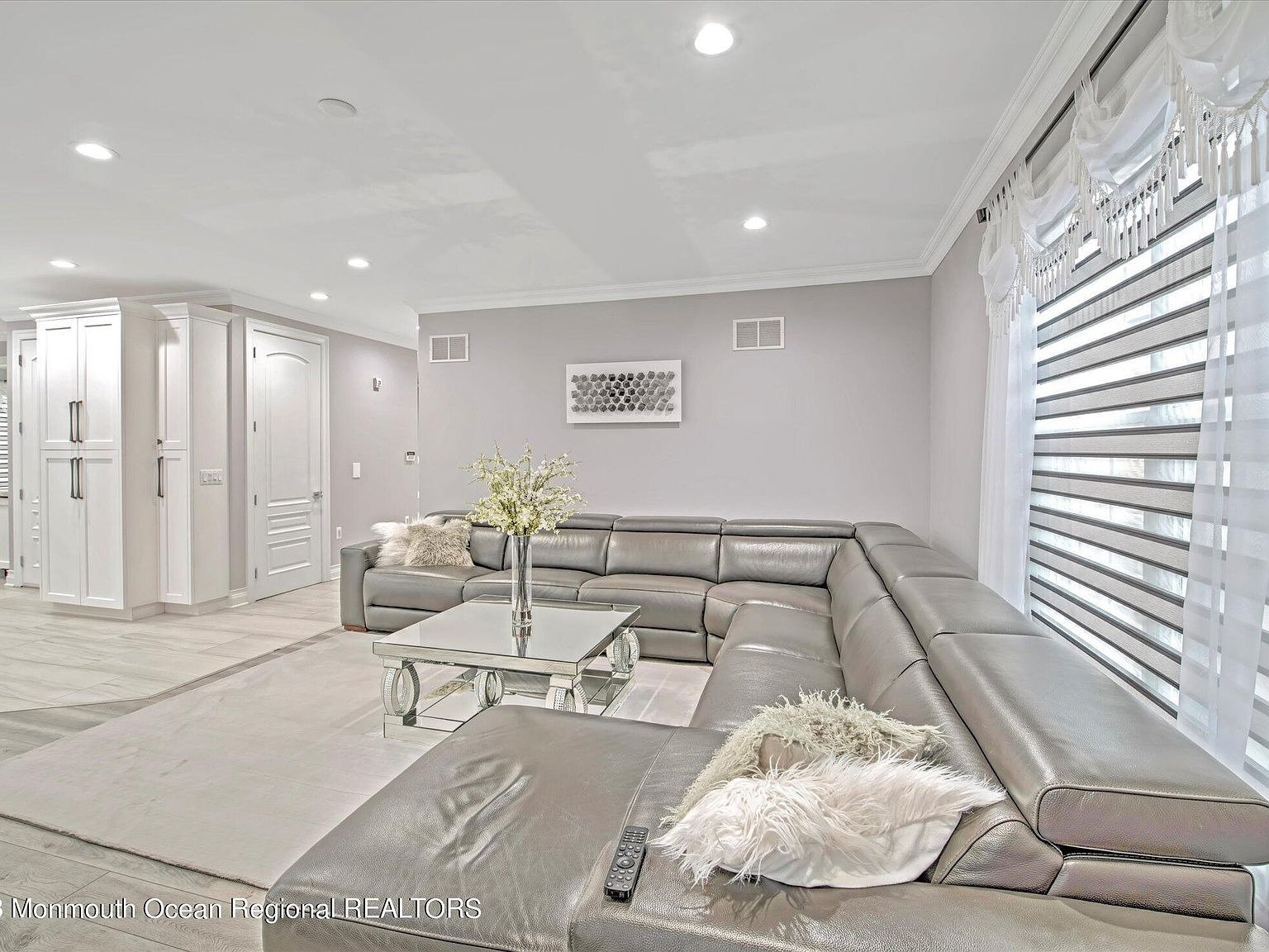 11 Gordons Corner Road