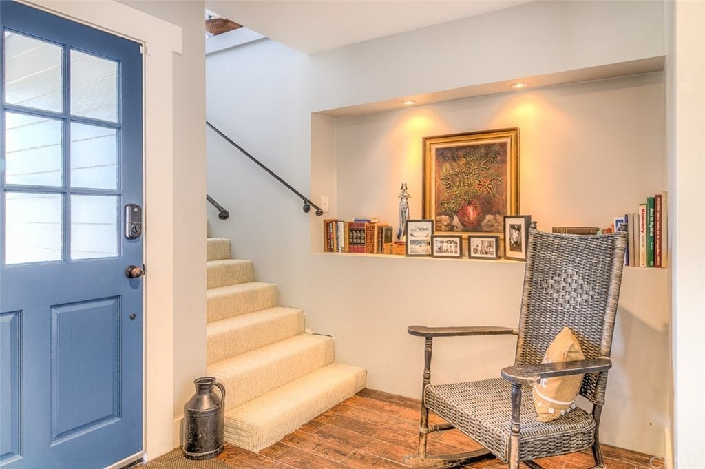 3221 Nebraska Pl