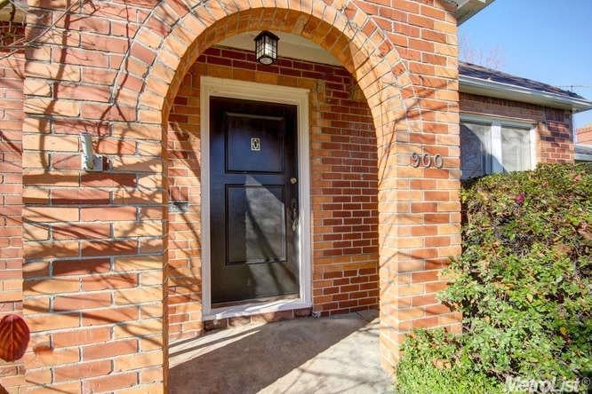 Another home sold in East Sacramento!