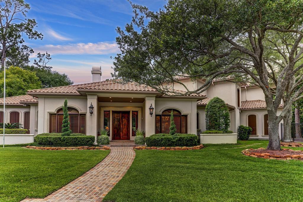 3 Lazy Wood Ln