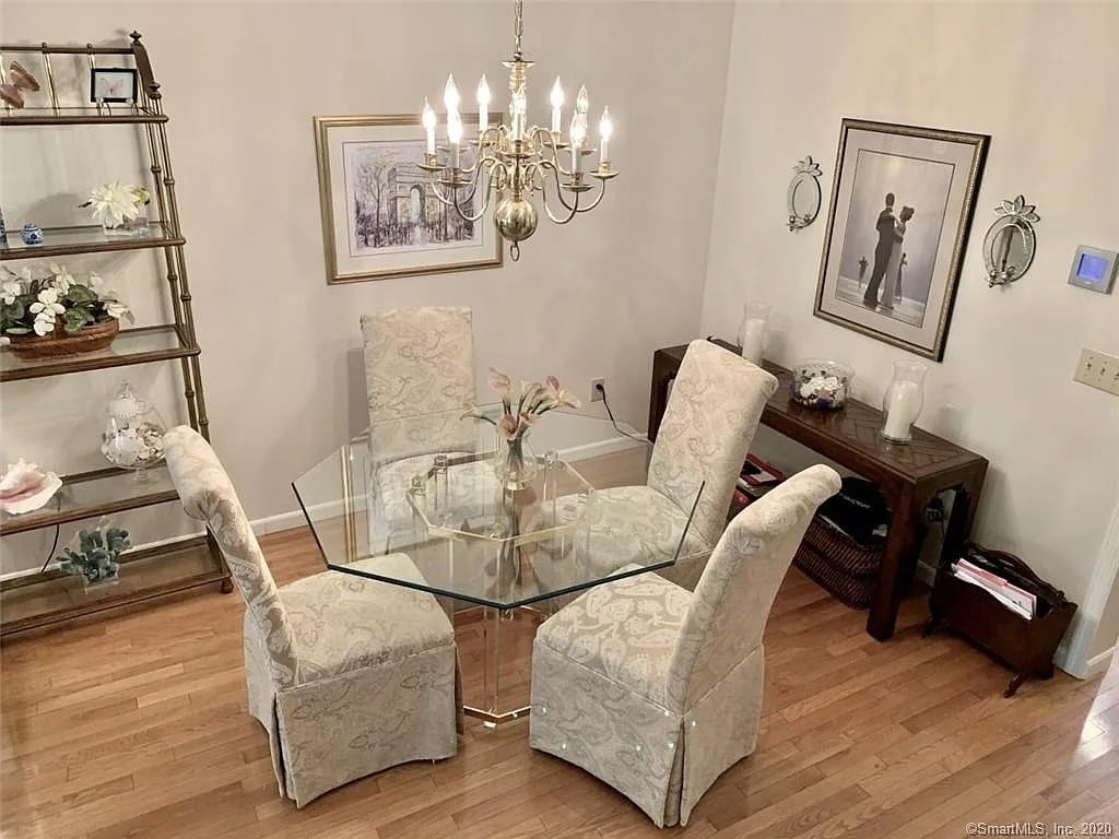 907 Foxboro Dr Unit 907