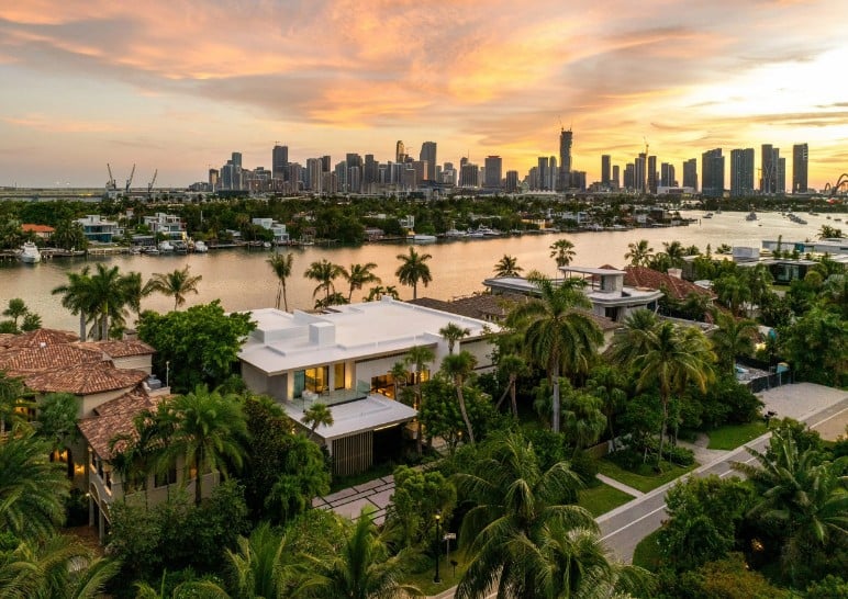 Waterfront Estate on Hibiscus Island Sells For $51.5 Million Setting New Record on Miami Beach's Palm and Hibiscus Island