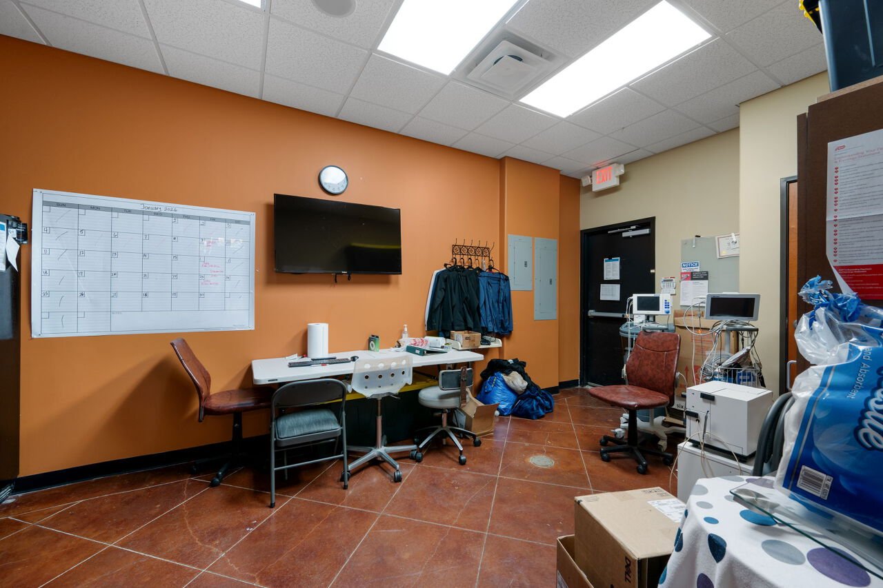 7215 Wyoming Springs Drive #800 (Second Gen Dental)