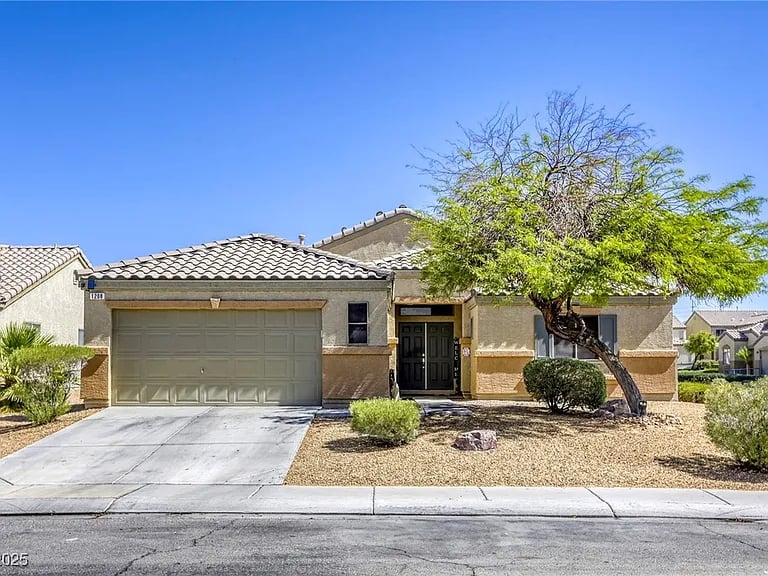 1208 Neva Ranch Ave