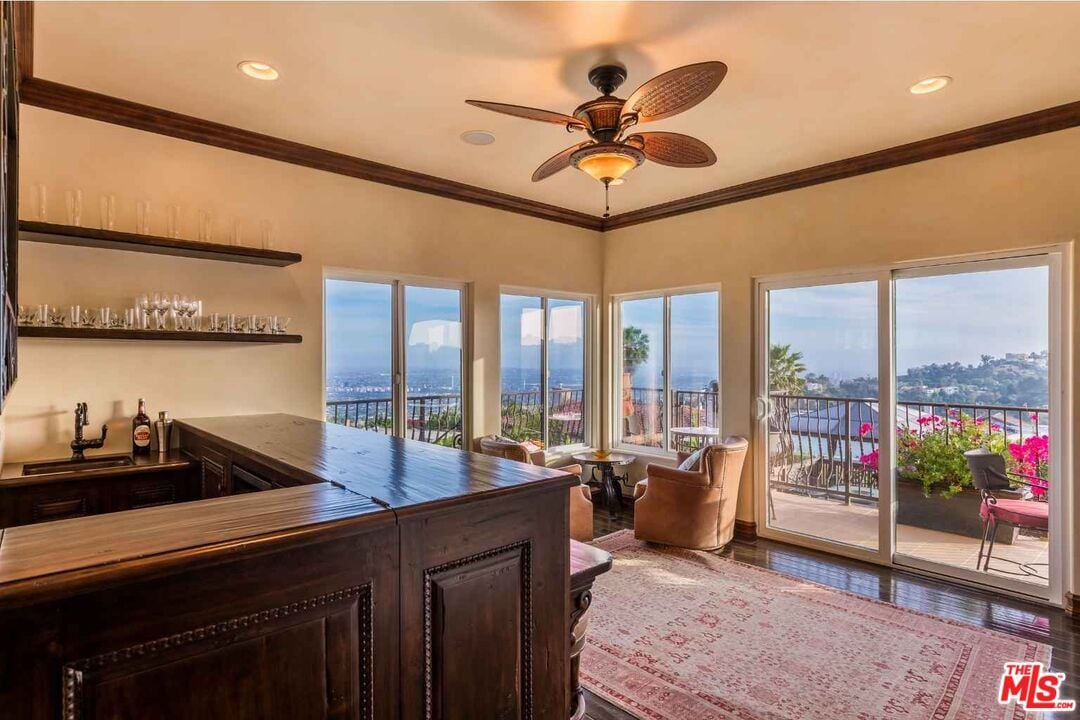 Celestia Crest, Venus Dr, 90046