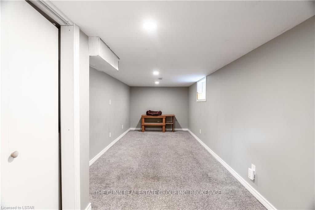 16 Linwood St