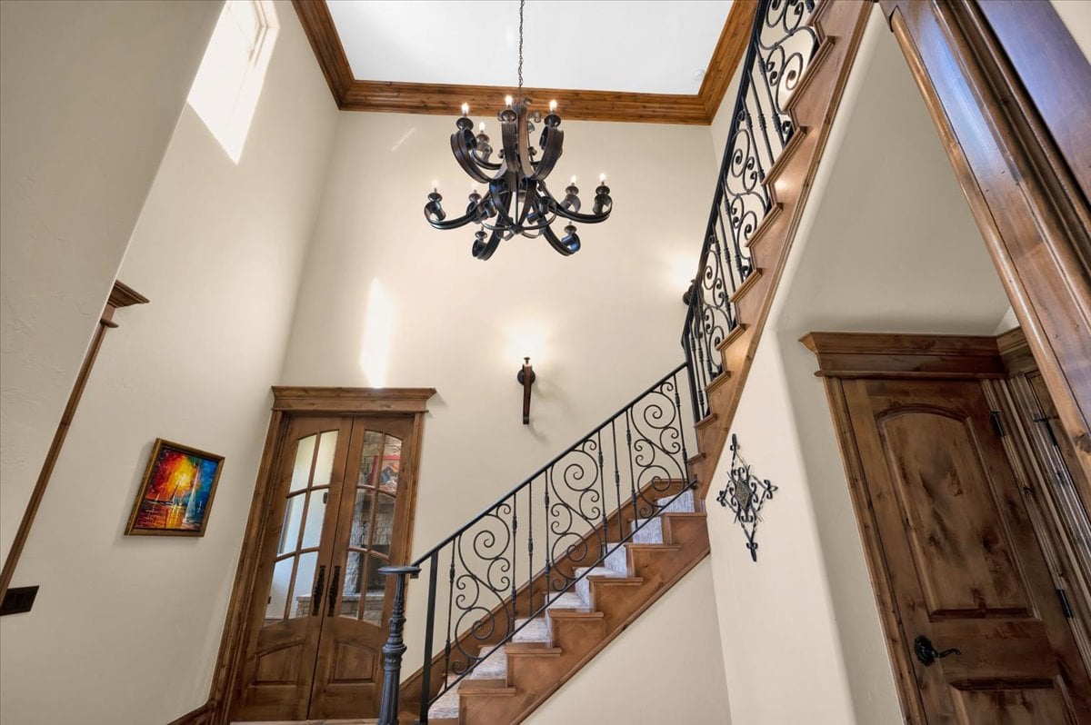 Casa Bella Estate – A Masterpiece of Luxury & Elegance in Mustang, Oklahoma - Wyatt Poindexter - The Agency 