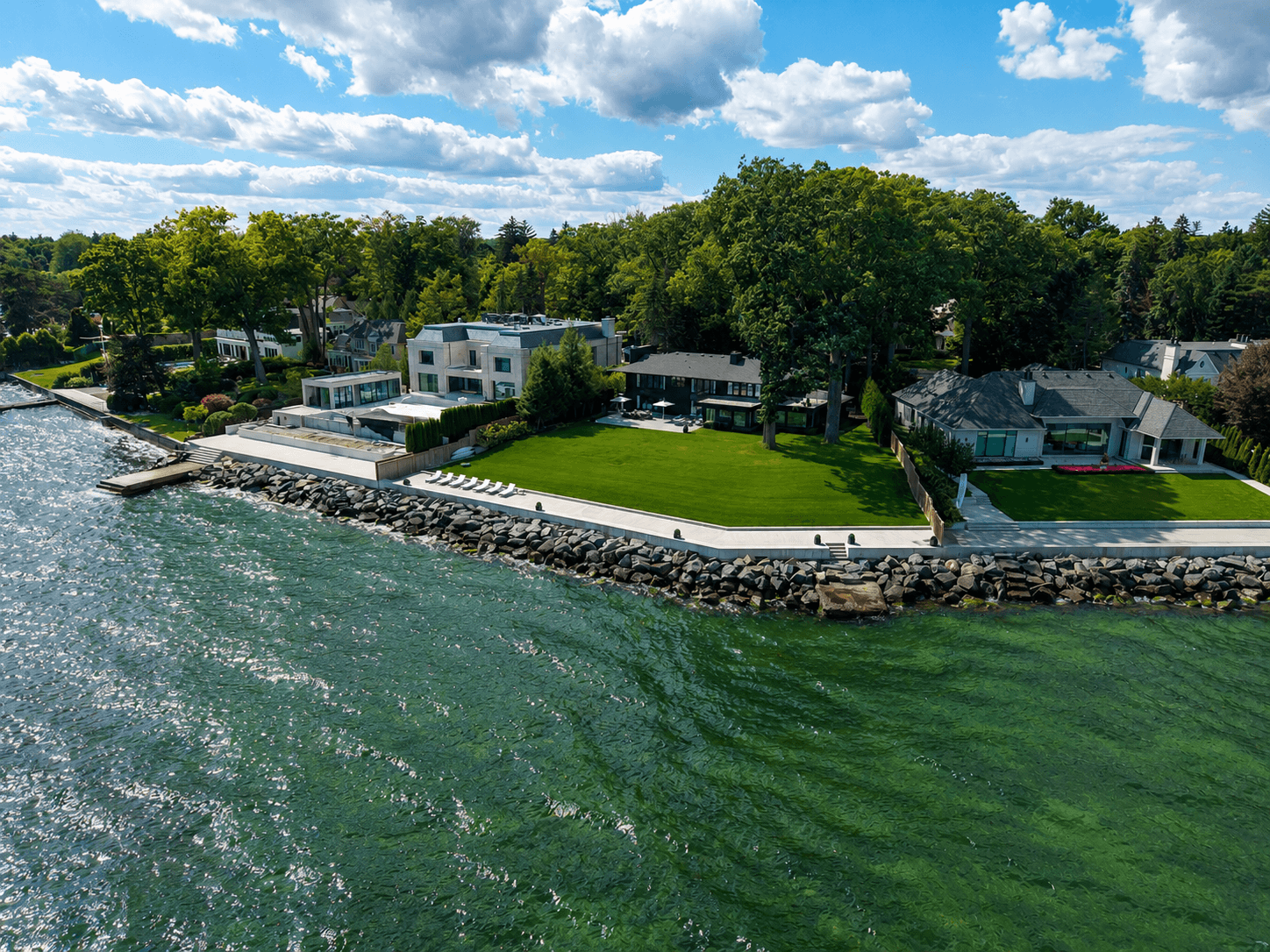 3 Ennisclare Dr E