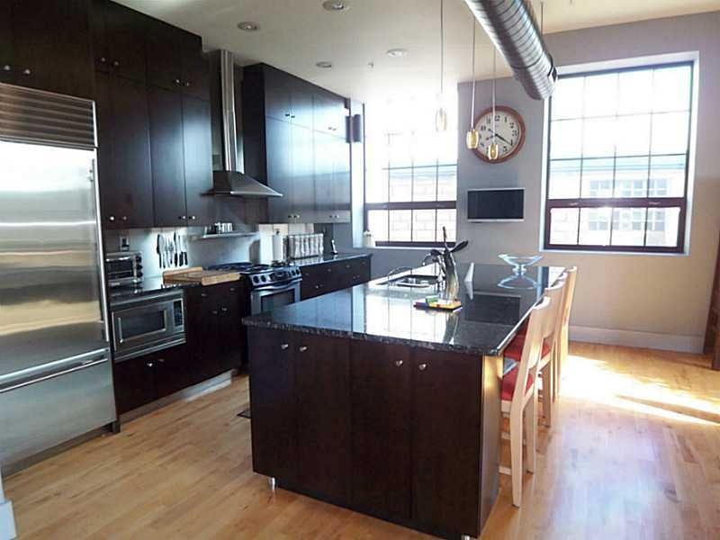 3 Ship St #103