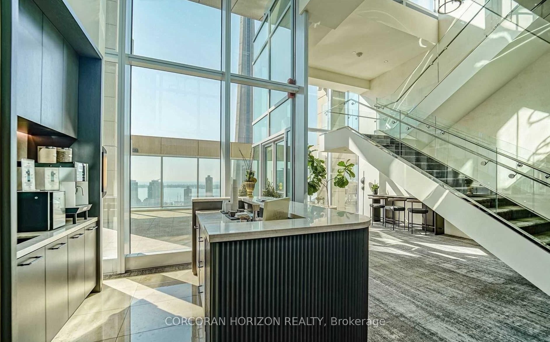 THE RITZ-CARLTON RESIDENCES FOR LEASE