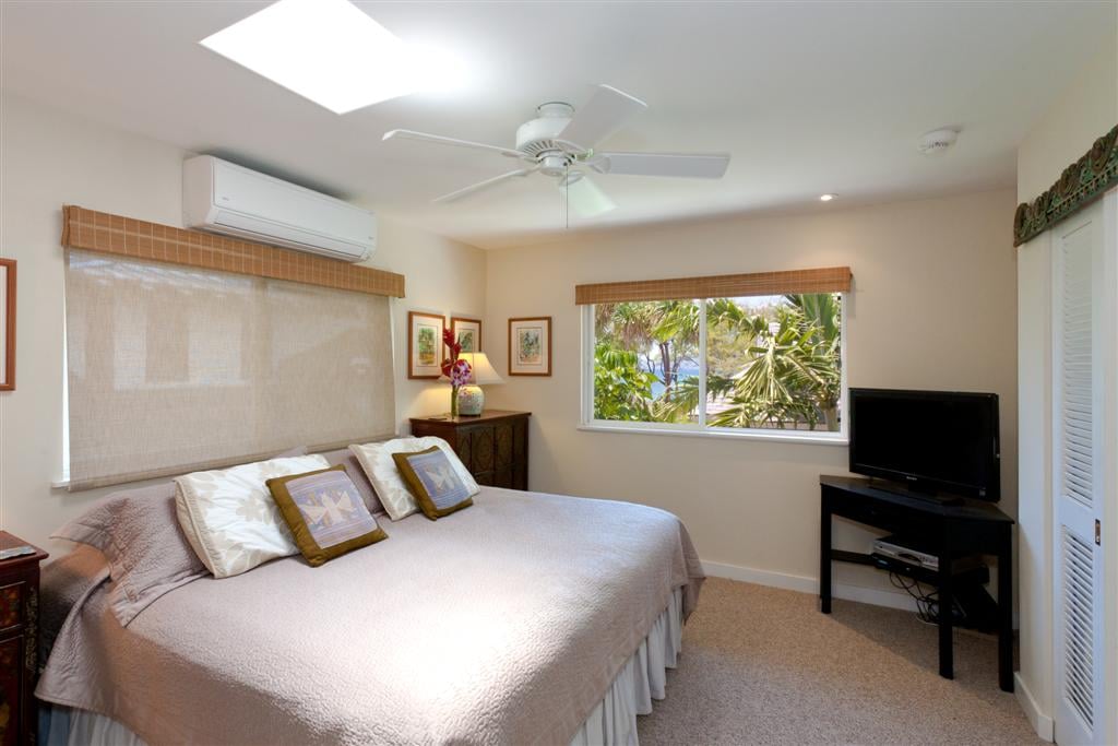 PUAKO OCEANFRONT ESTATE- KOHALA COAST BIG ISLAND - 2 RESIDENCES - RESORT ZONED 