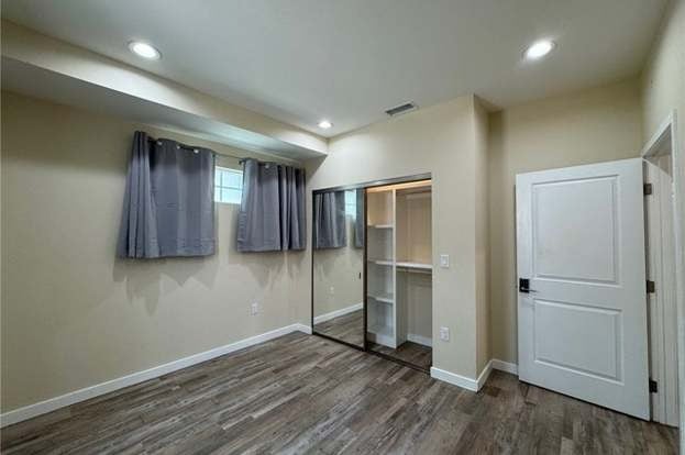 434 N Beachwood Dr