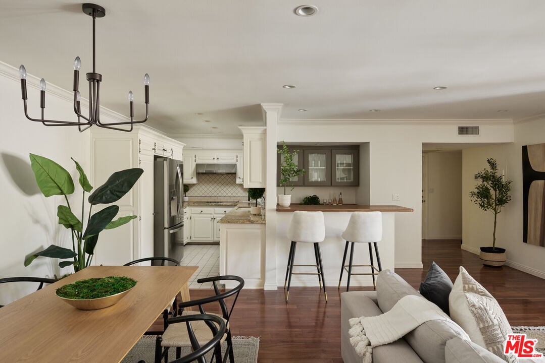 8963 Burton Way Unit: 104