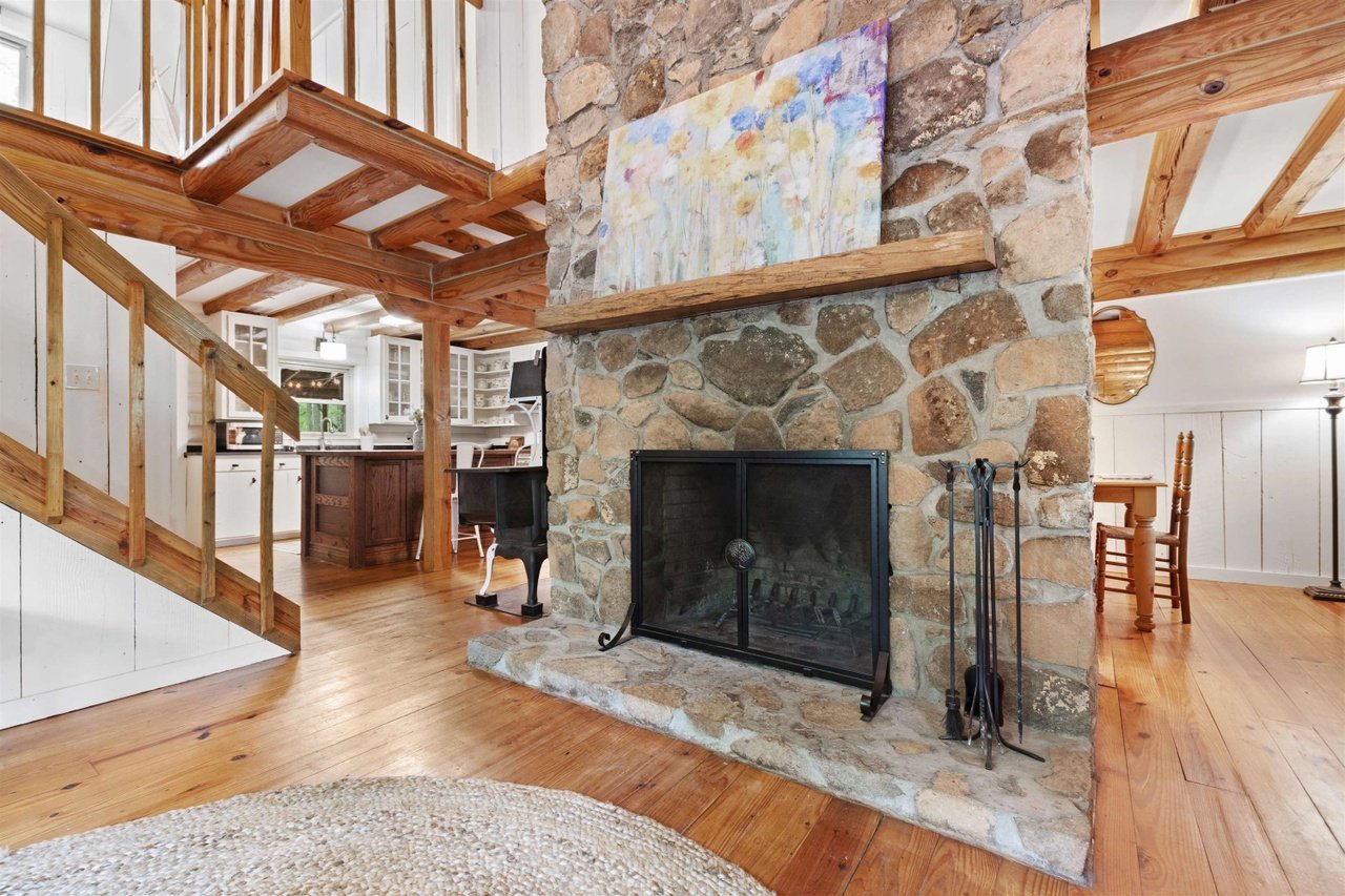 544 Oak Hill Rd