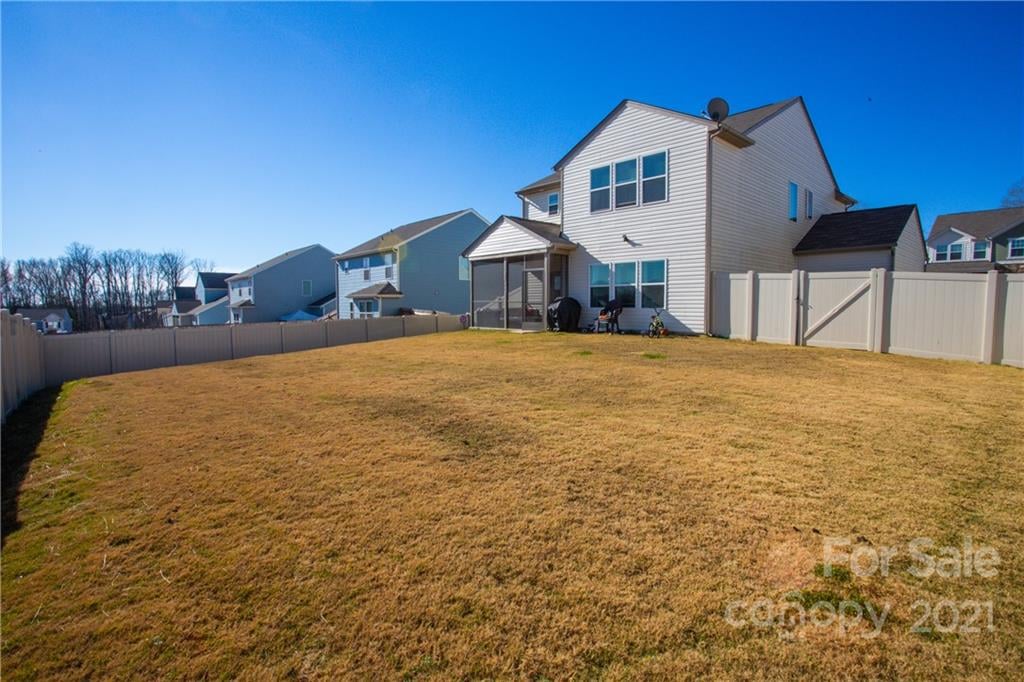 254 Austen Lakes Dr