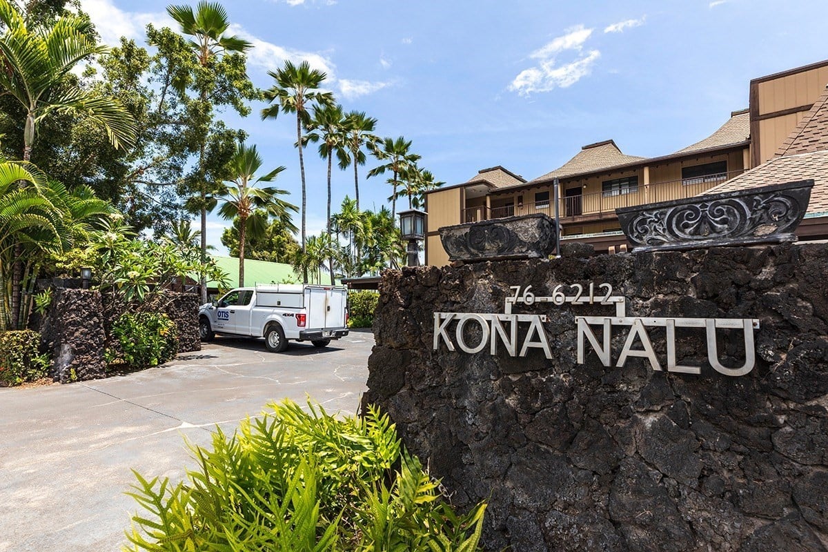 76-6212 Alii Dr APT 101